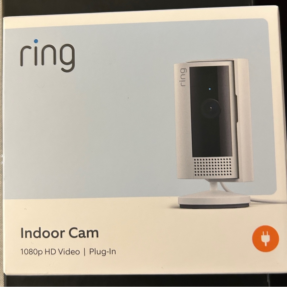 Ring 1080p HD Video plug in Indoor Cam